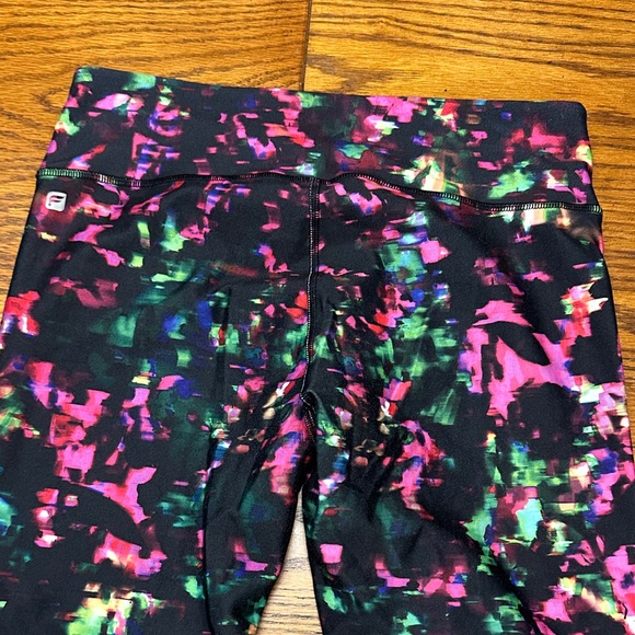 Fabletics Multicolor Abstract Leggings - Picture 4 of 5